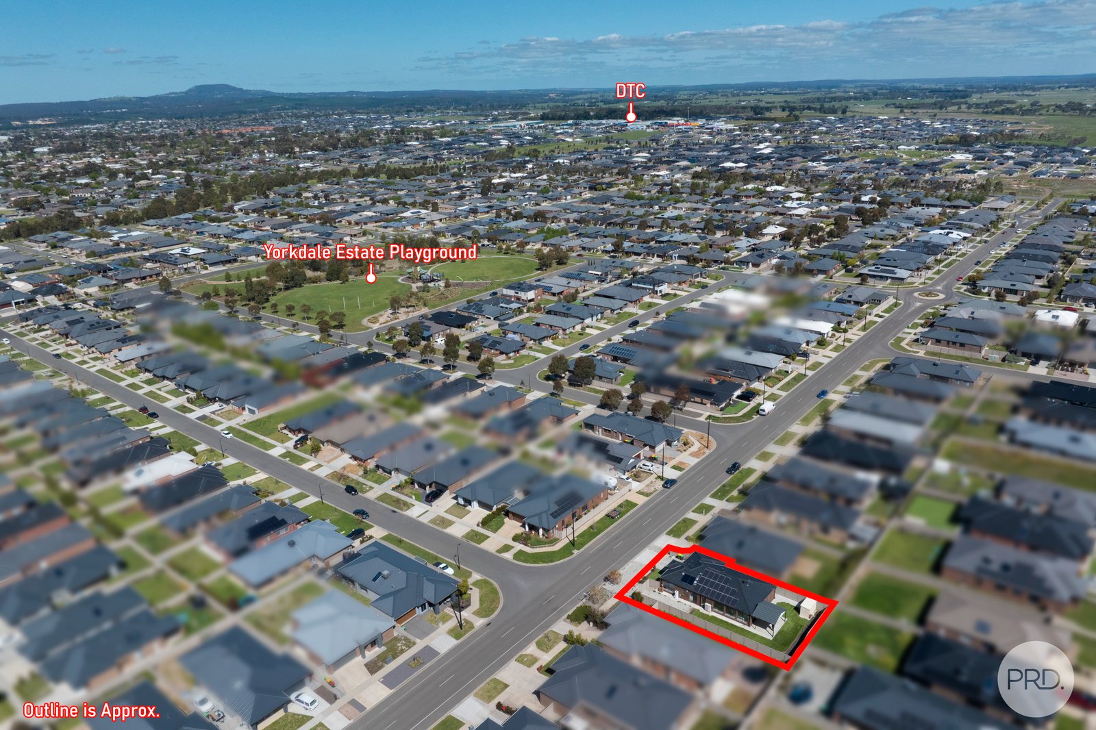 57 Royal York Road WINTER VALLEY 18