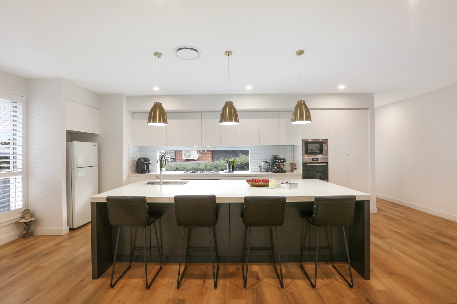 57 Saddleback Crescent STREAM HILL 2