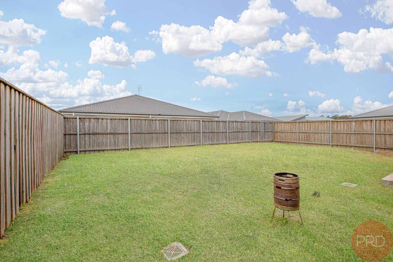 57 Sandpiper Circuit ABERGLASSLYN 18