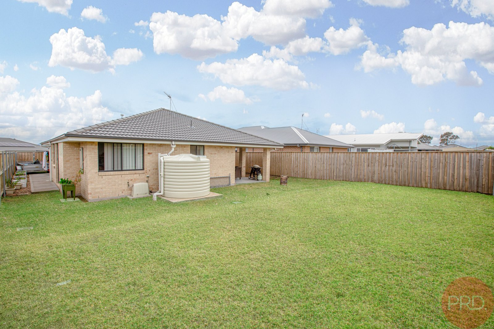 57 Sandpiper Circuit ABERGLASSLYN 20