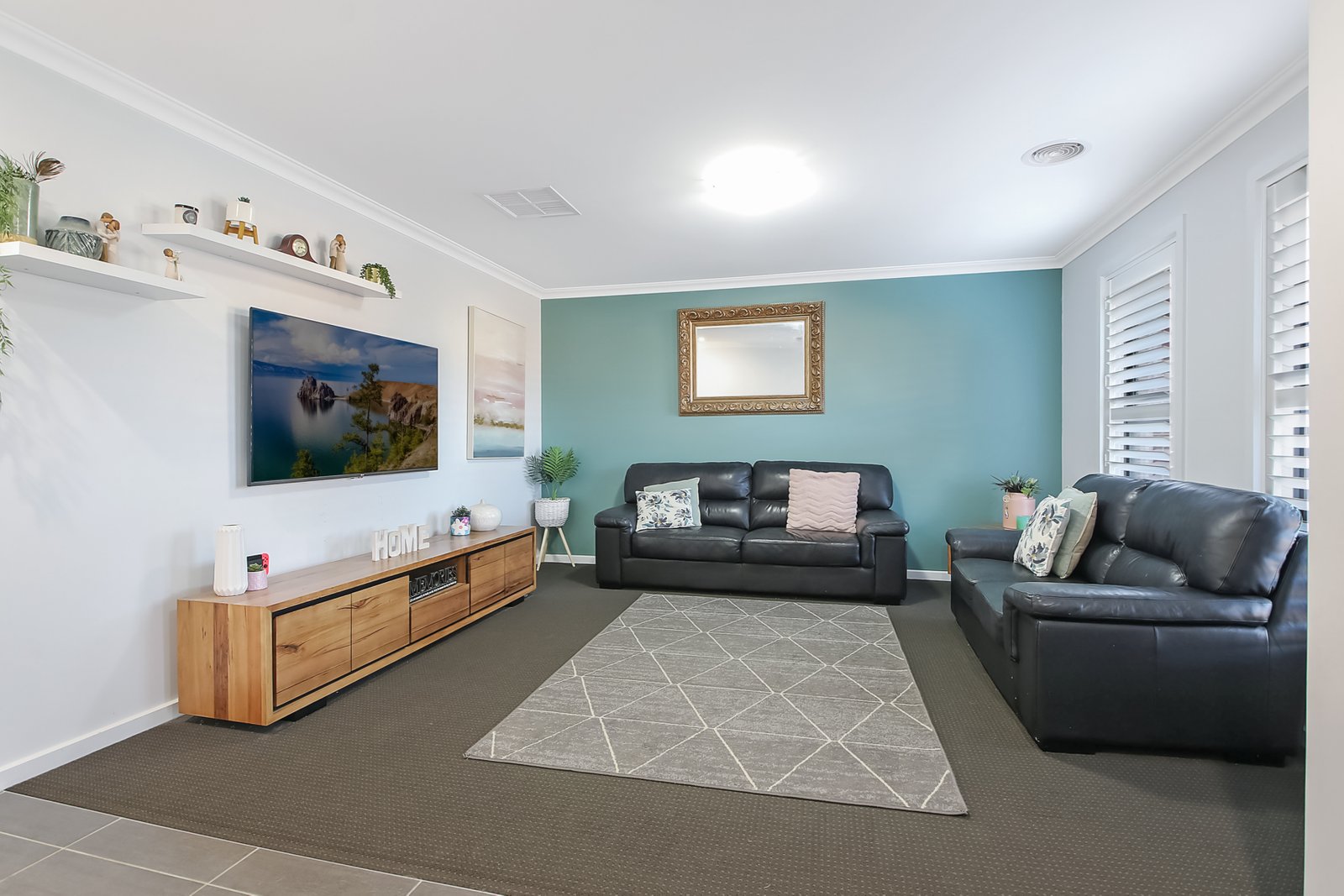 57 Songlark Crescent THURGOONA 7