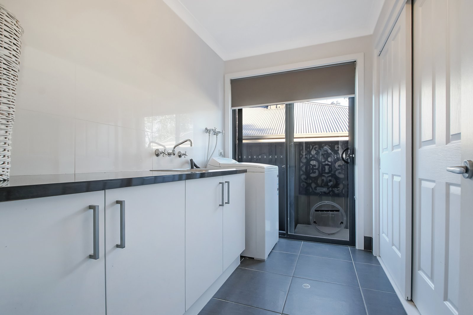 57 Songlark Crescent THURGOONA 14