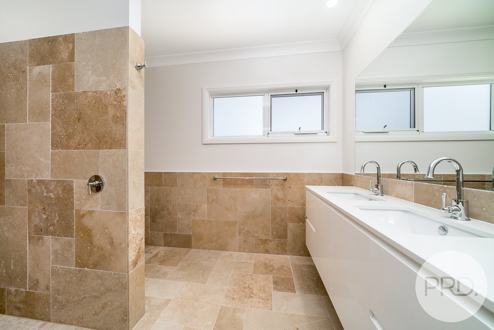 57 Spring Street WAGGA WAGGA 12