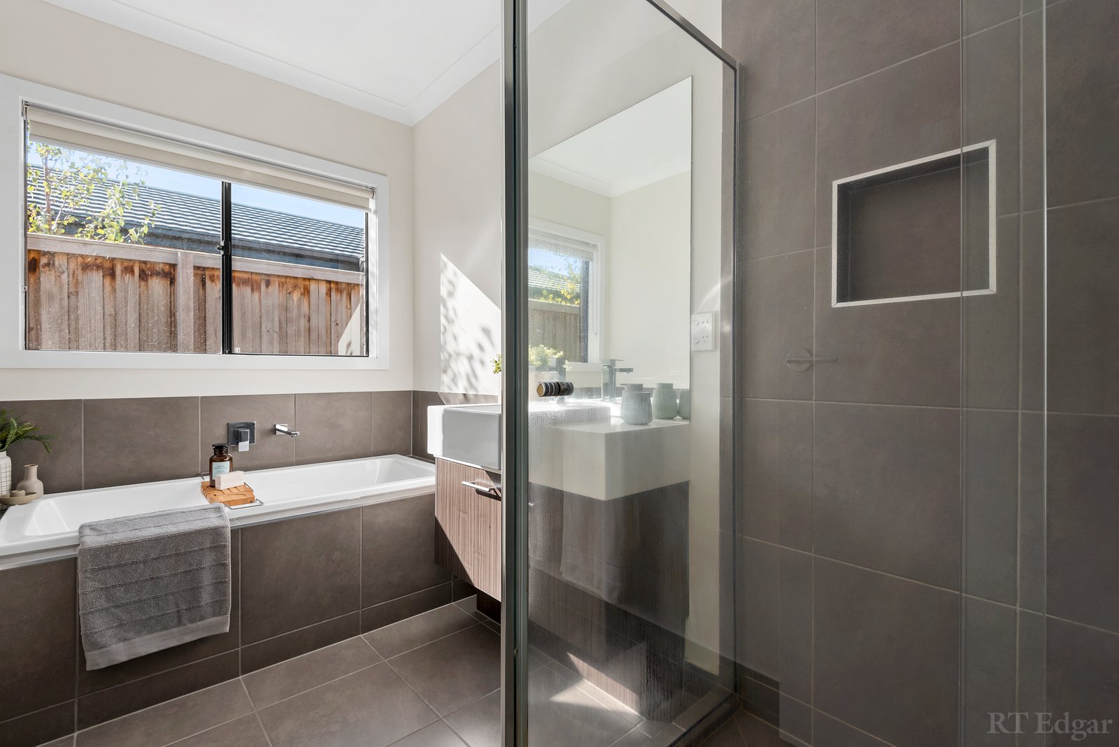 Real Estate and Property in 57 Stonebridge Road, Drysdale, VIC