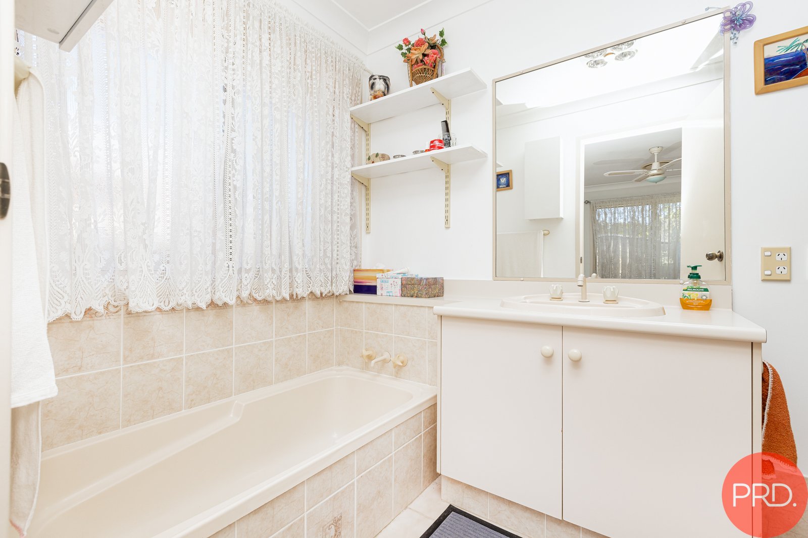 57 Streeton Drive METFORD 8