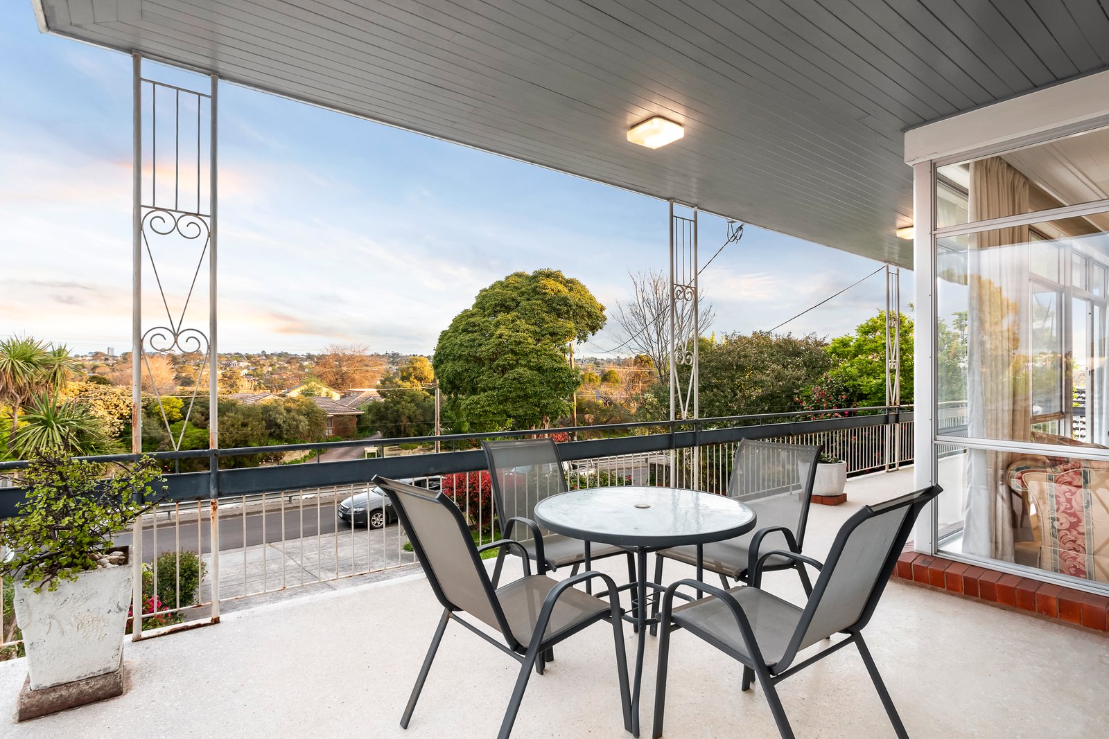 57 Thompsons Road, Bulleen, 3105