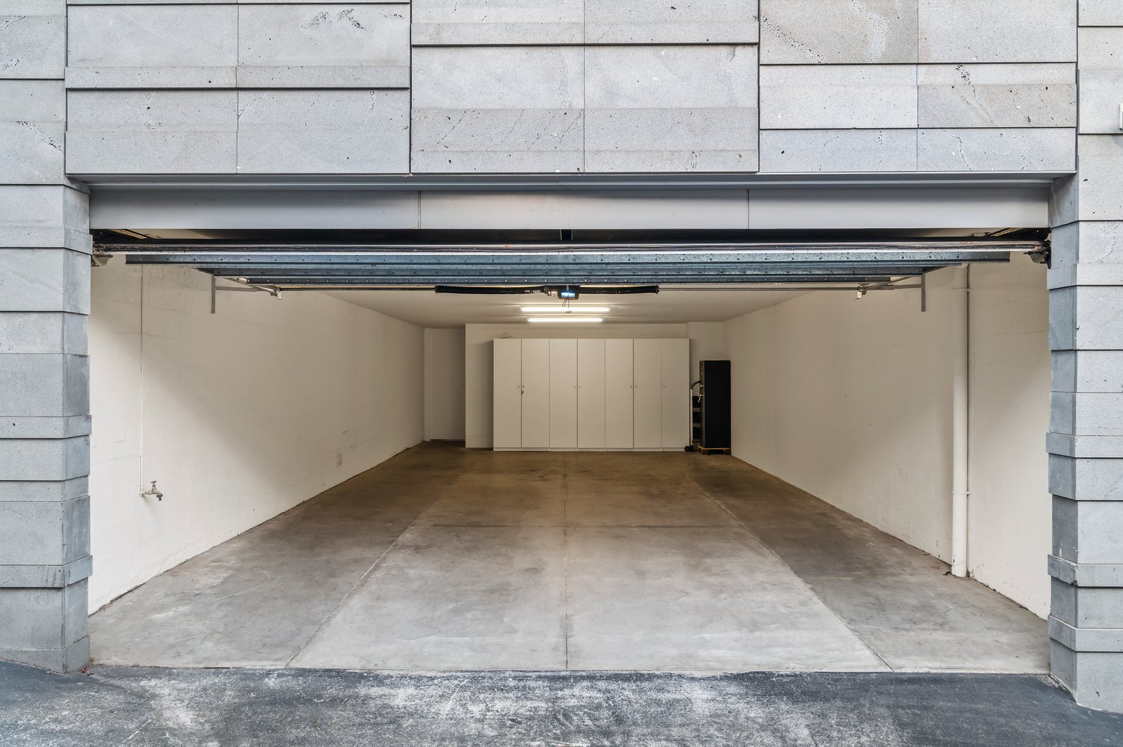 Real Estate and Property in 57 Tivoli Road Road, South Yarra, VIC