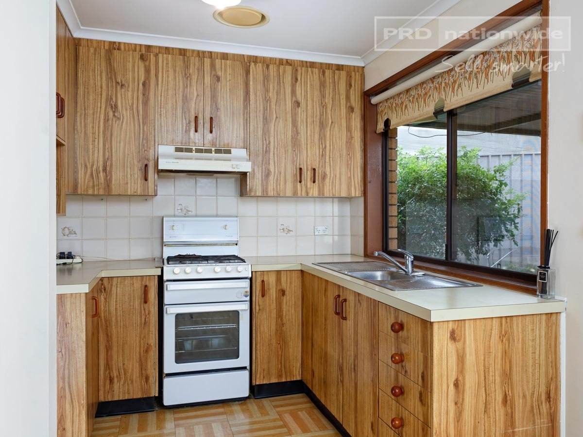 57 Truscott Drive ASHMONT 3