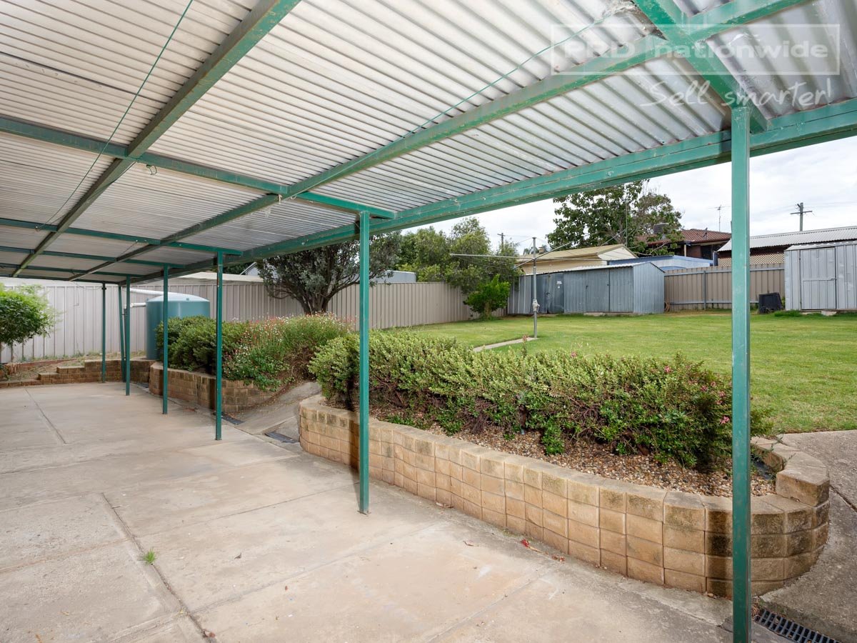 57 Truscott Drive ASHMONT 4