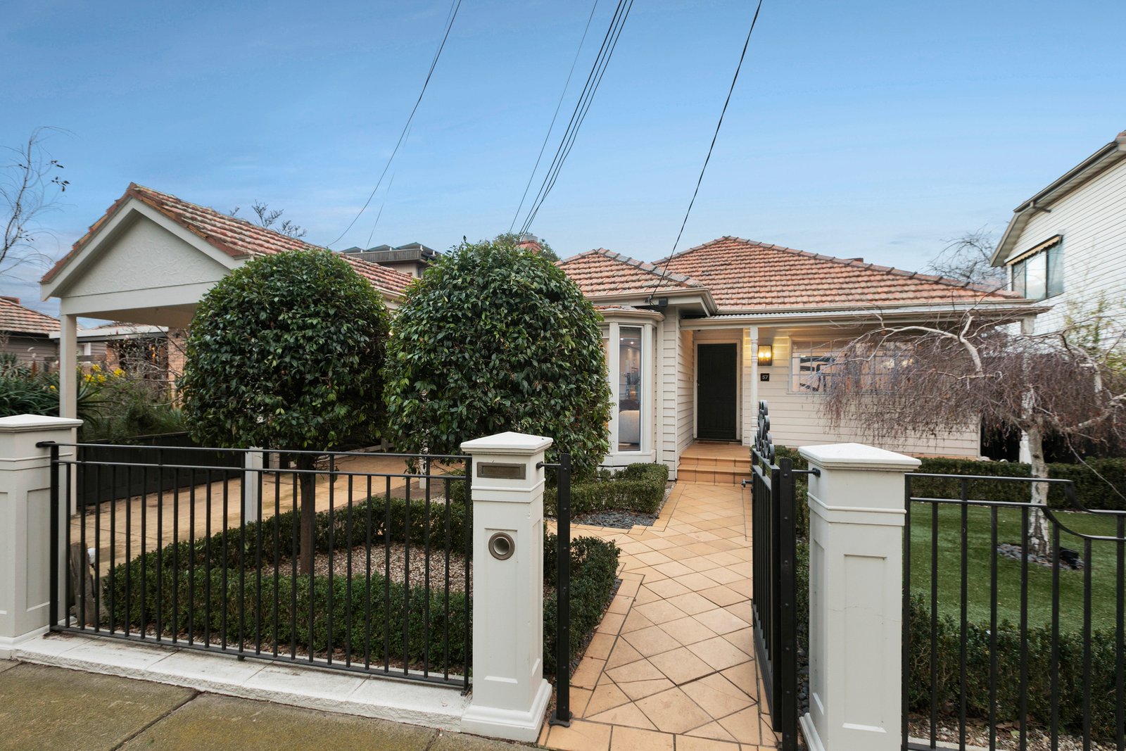 Gallery: 57 Tuppen Street