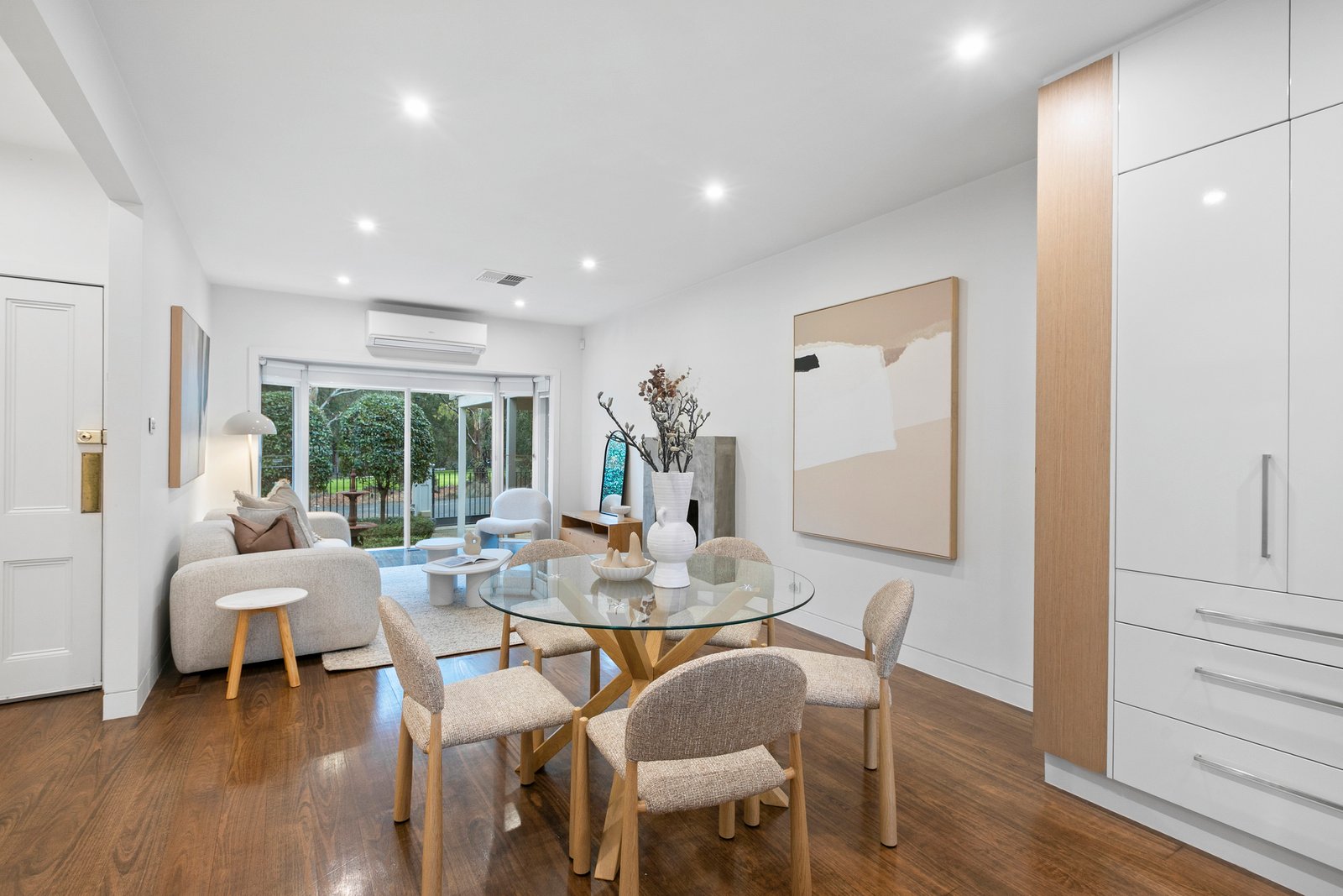 Gallery: 57 Tuppen Street