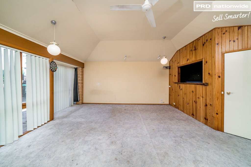 57 Undurra Drive GLENFIELD PARK 3