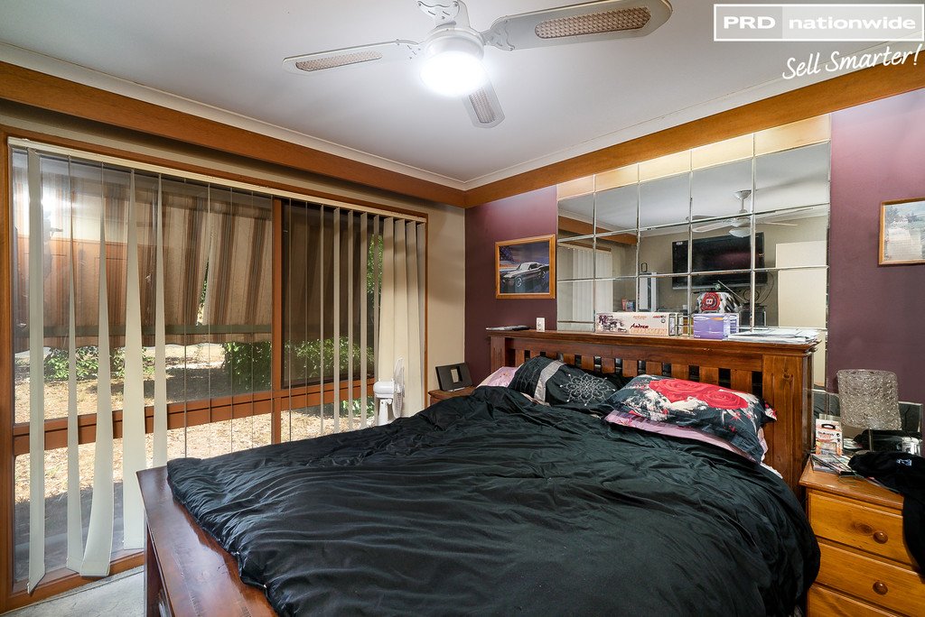 57 Undurra Drive GLENFIELD PARK 6