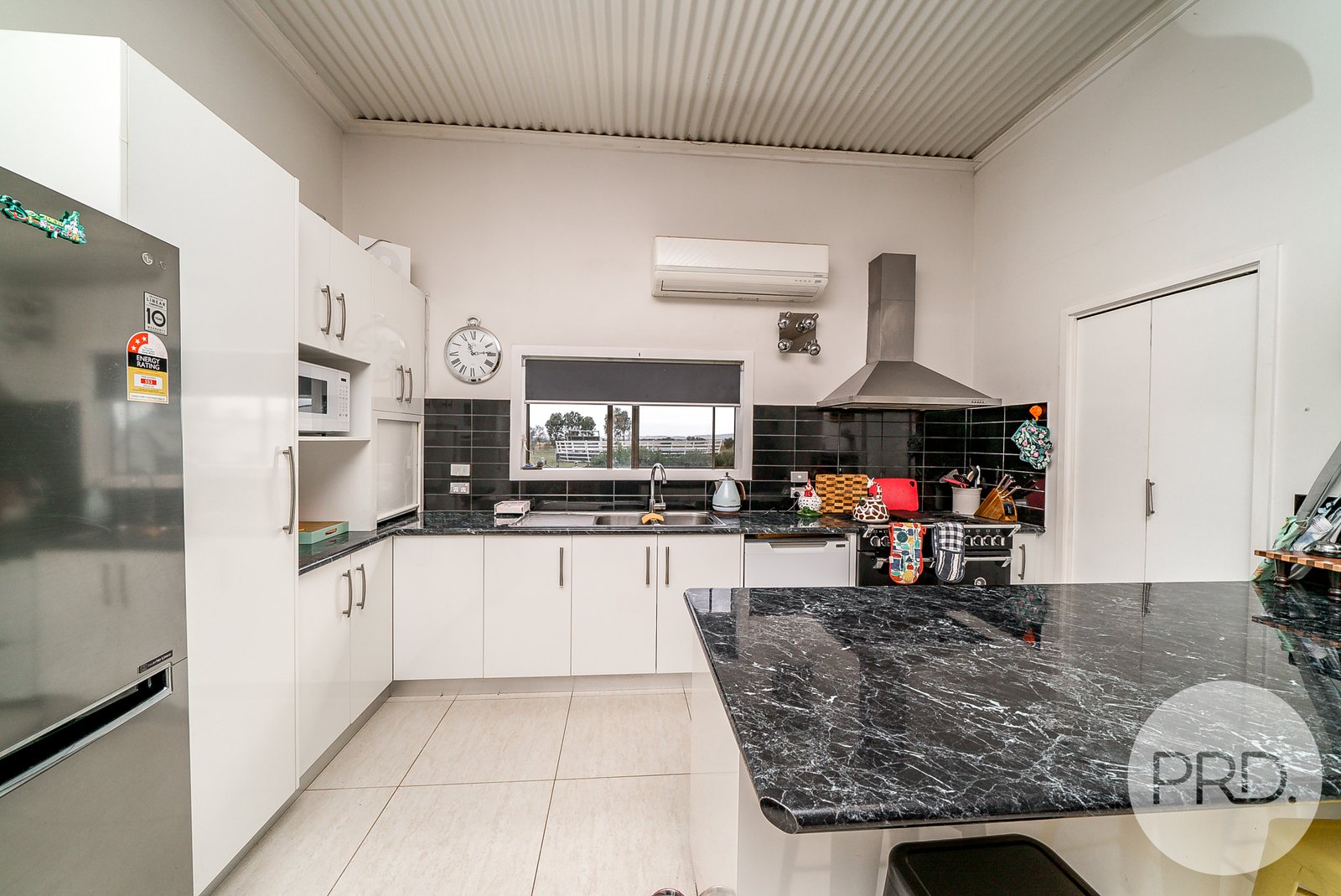 57 Willow Tree Place WAGGA WAGGA 2