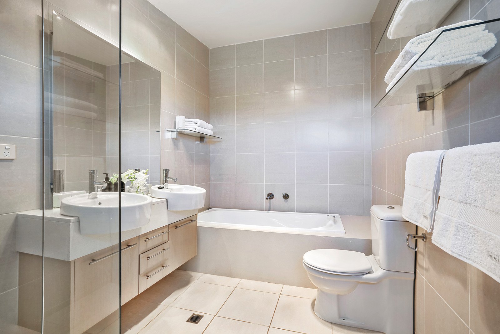 5/70 Hawthorn Road, Caulfield North, VIC