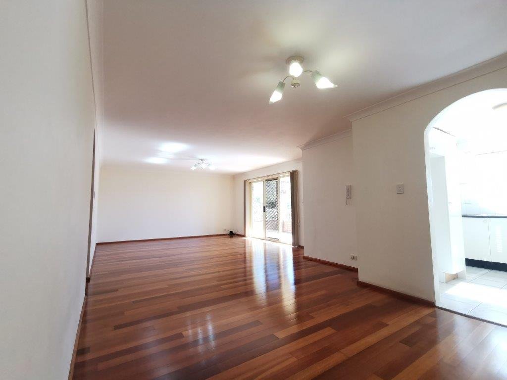 5/71-73 Pitt Street MORTDALE 2