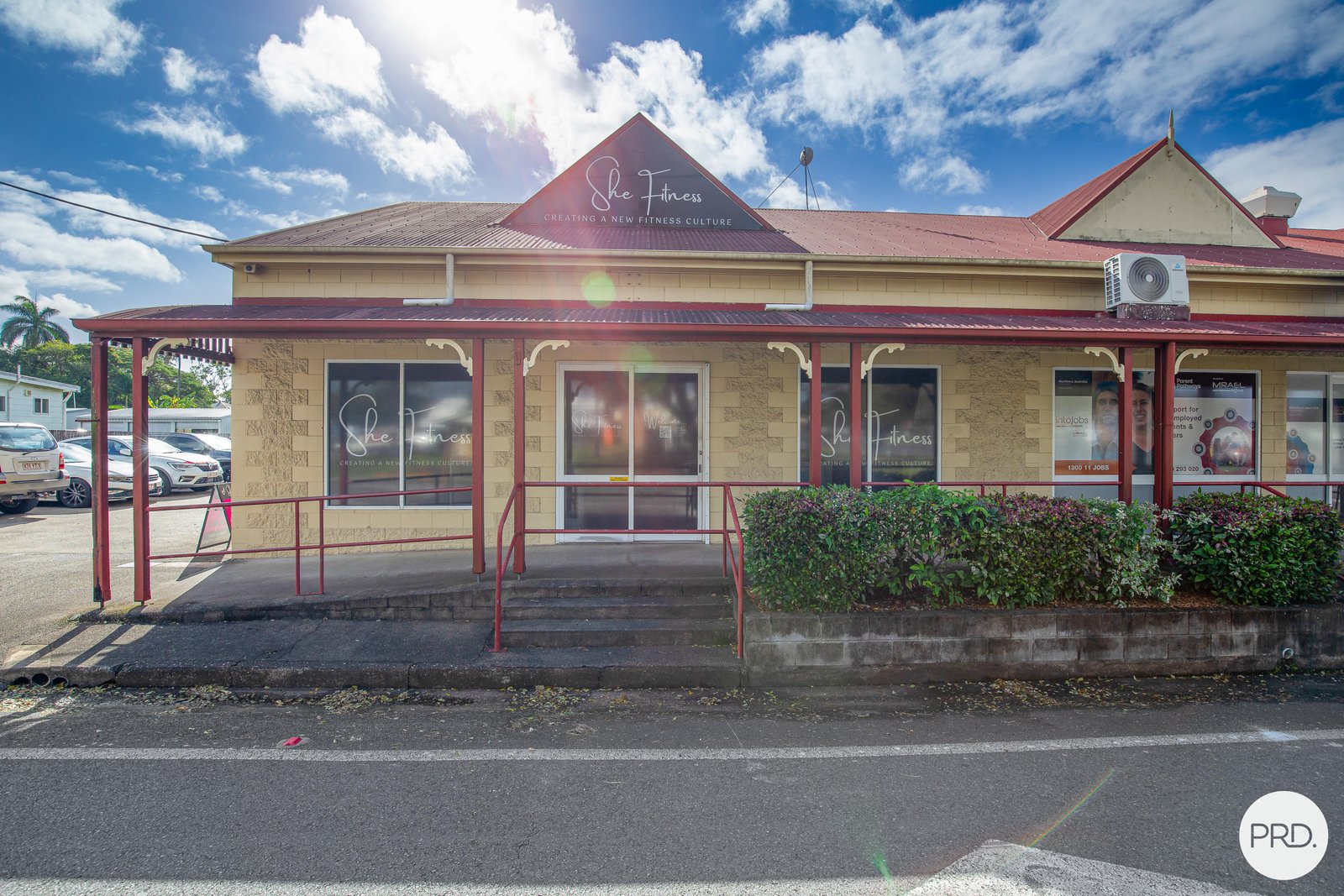 5/71 Broad Street SARINA 1