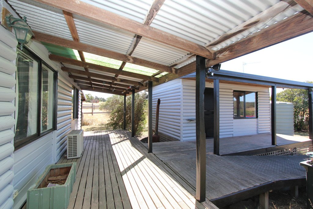 571 Linton-Piggoreet Road HAPPY VALLEY 11