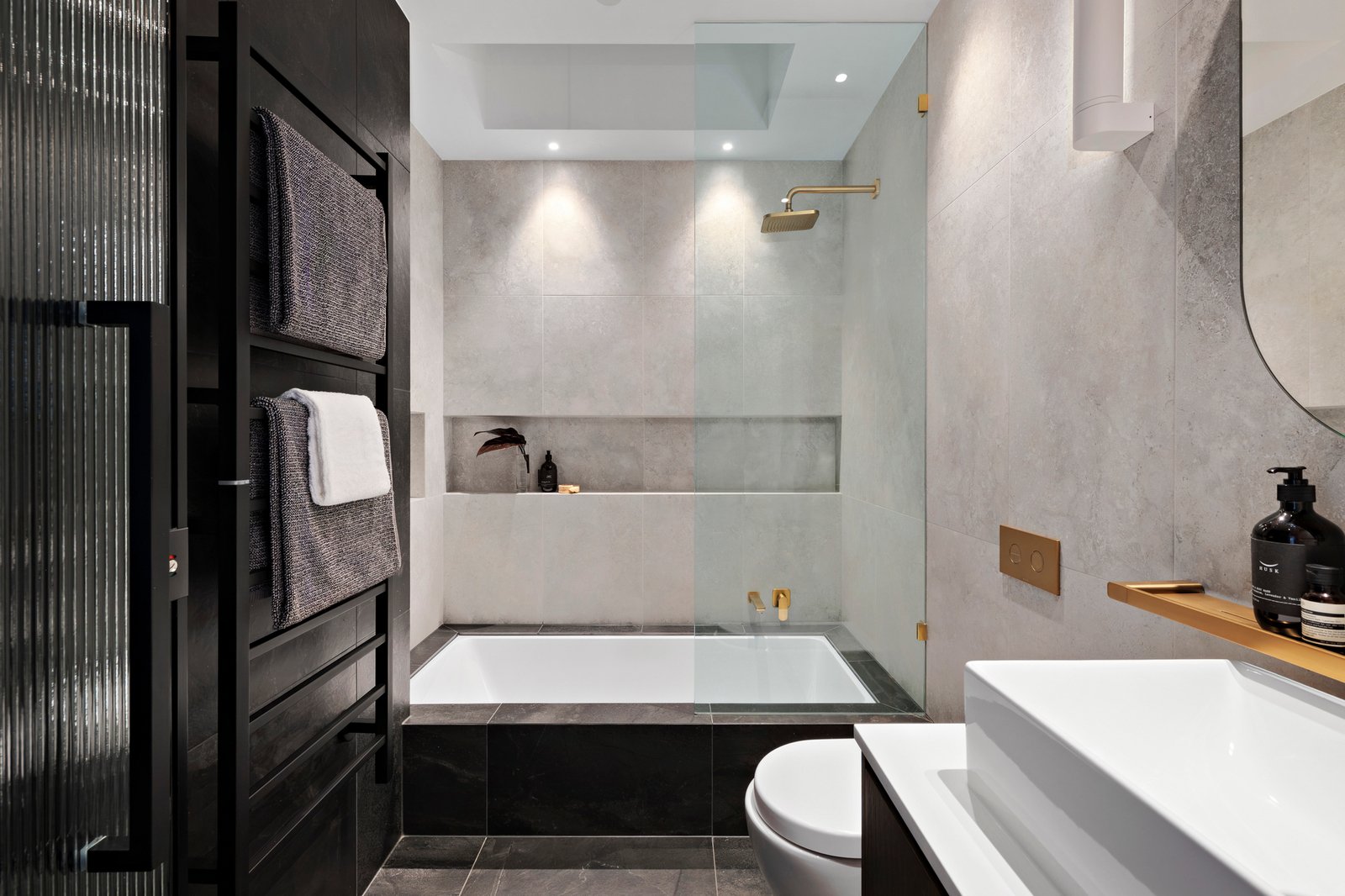 57/15 Beach Street, Port Melbourne, 3207