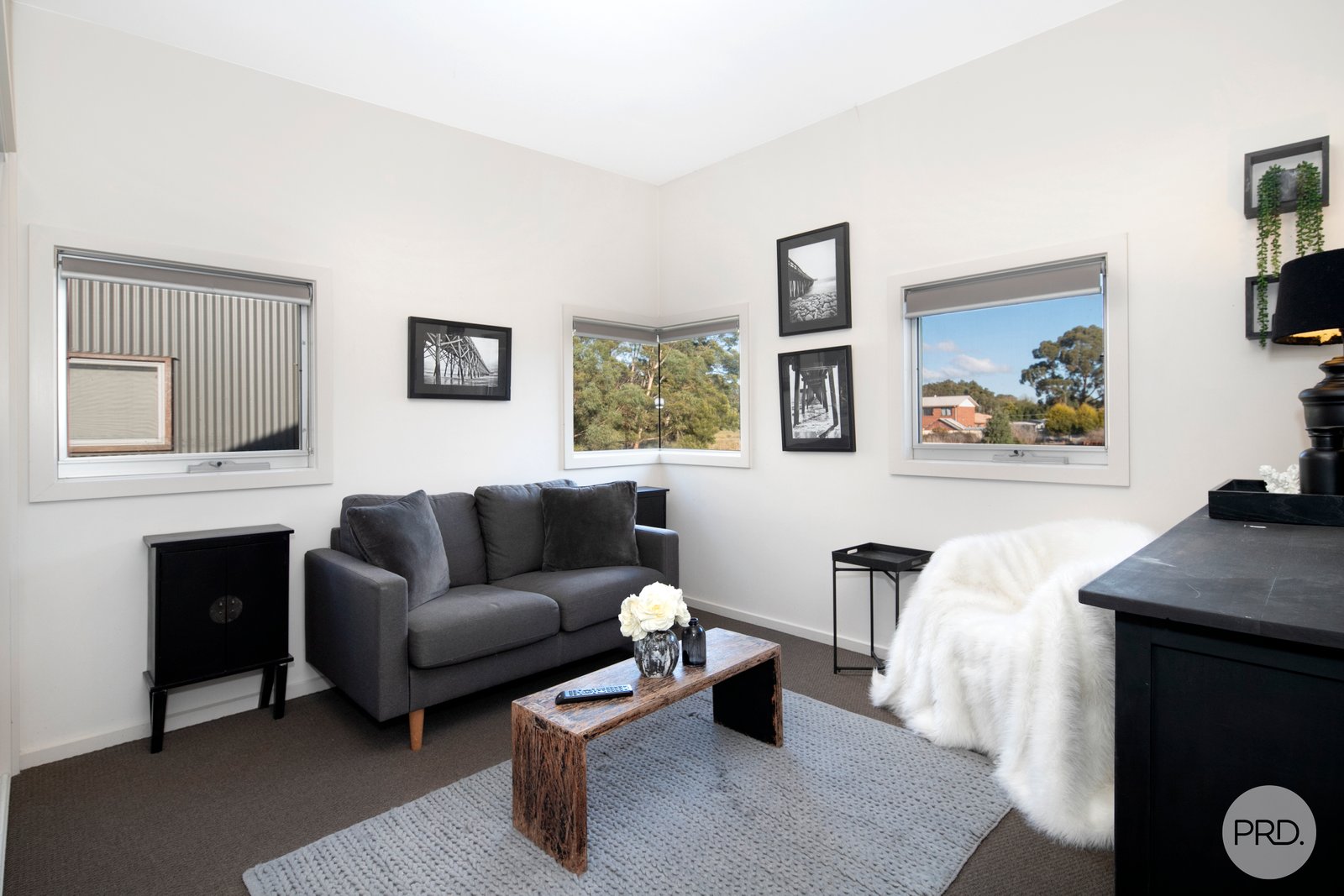 5/719 Geelong Road CANADIAN 11
