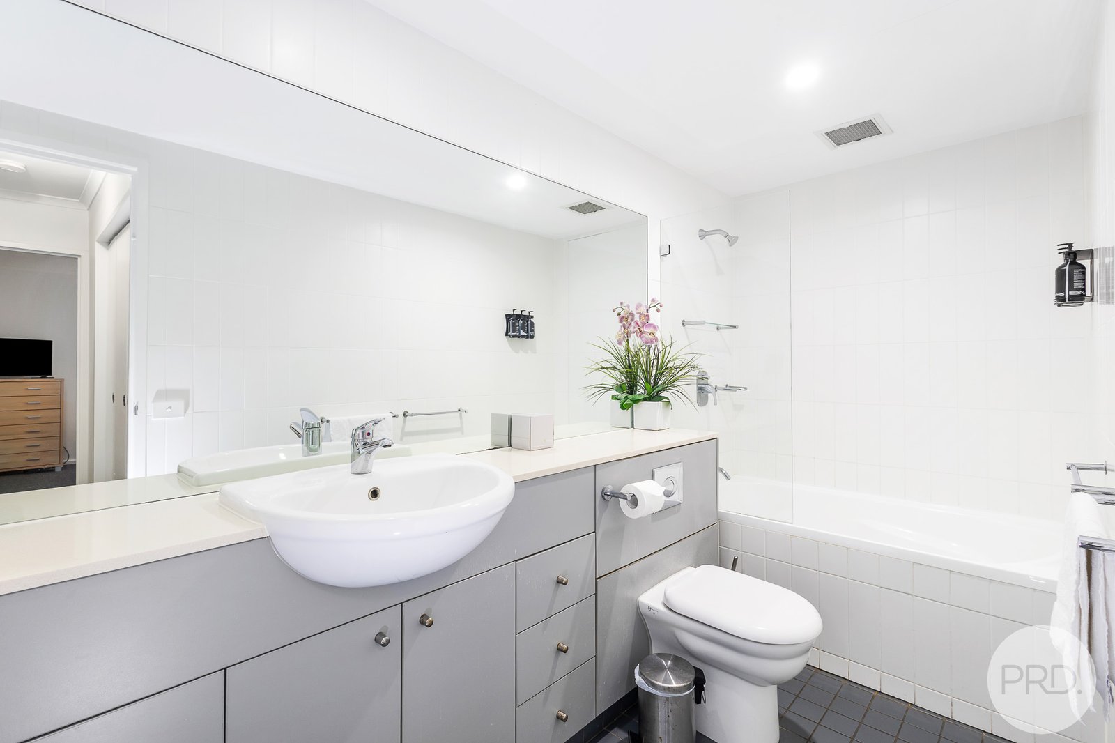 57/1A Tomaree Street NELSON BAY 13