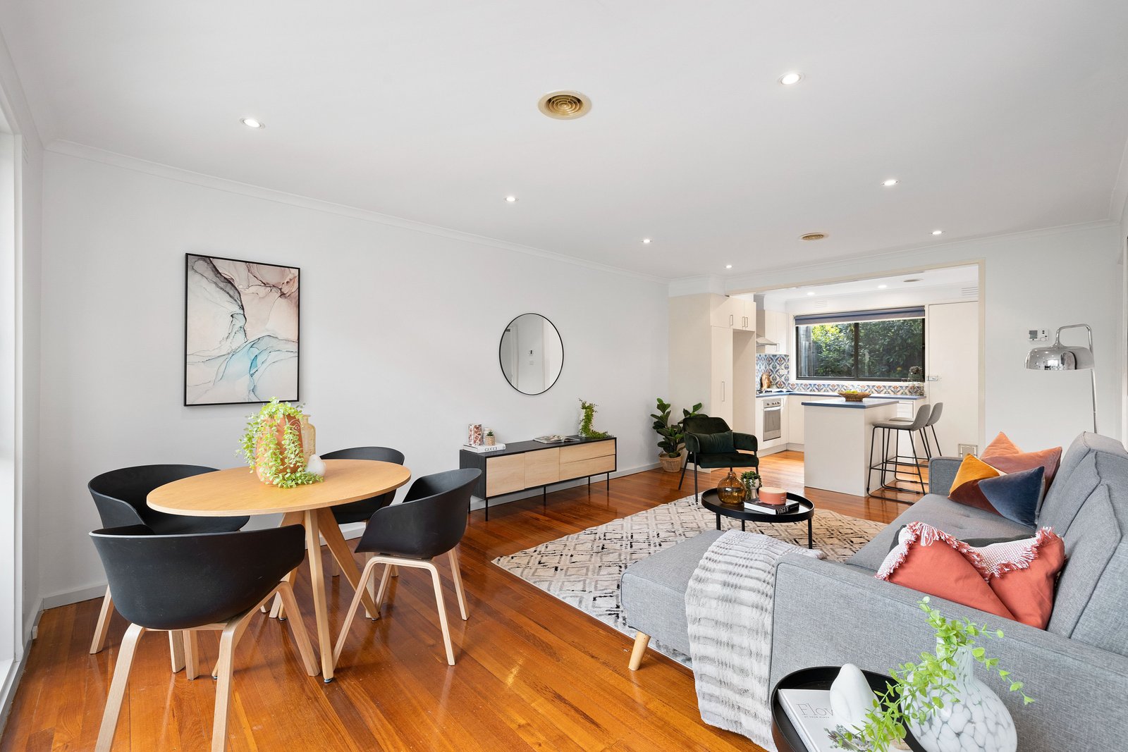 Gallery: 5/72 Holyrood Street