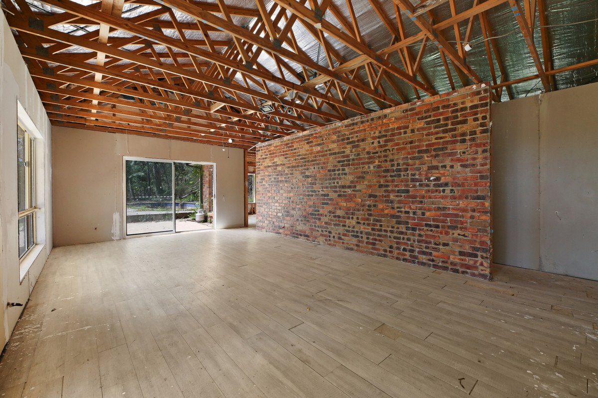 572 Tallebudgera Creek Road TALLEBUDGERA VALLEY 13