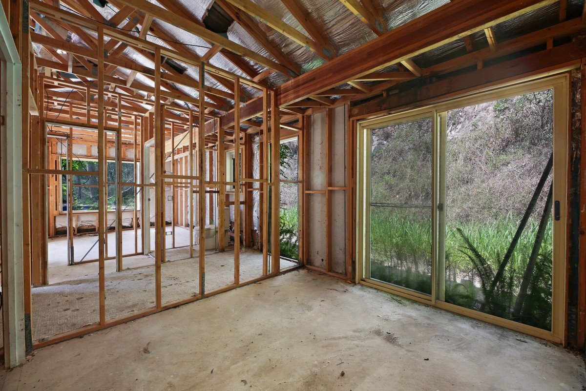 572 Tallebudgera Creek Road TALLEBUDGERA VALLEY 16