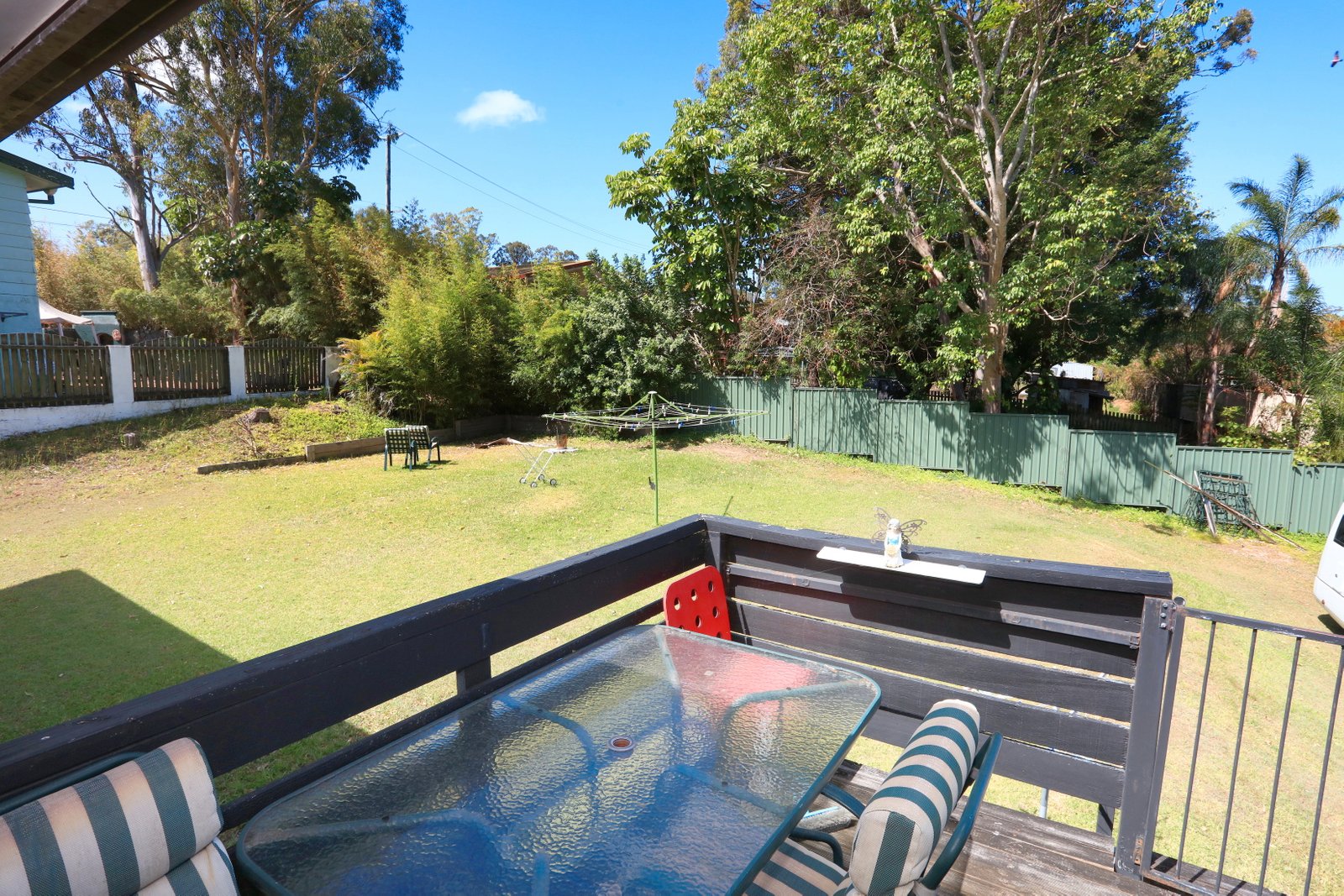 573 Ashmore Road ASHMORE 4