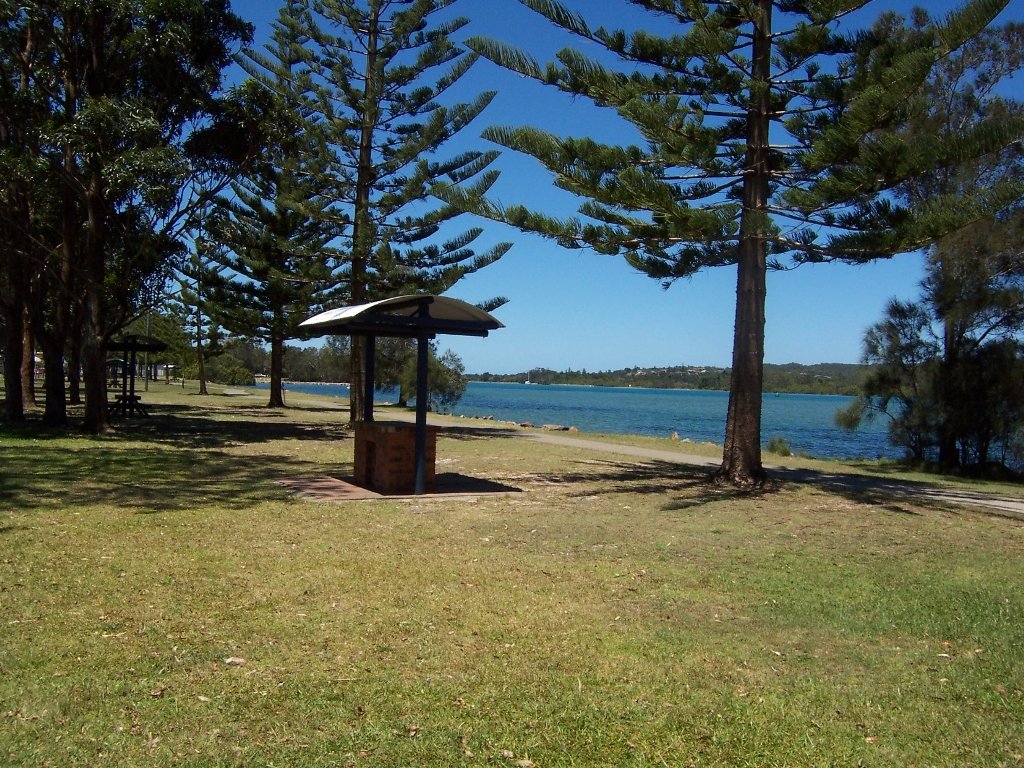 573 Ocean Drive NORTH HAVEN 10