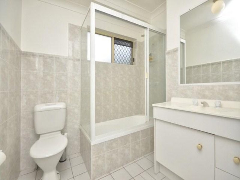 5/74 Eton Street NUNDAH 8