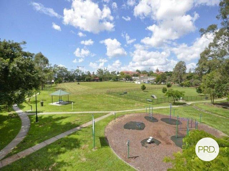 5/74 Eton Street NUNDAH 9
