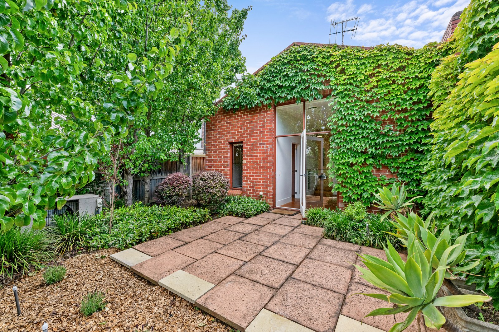 574A High Street, Prahran, 3181