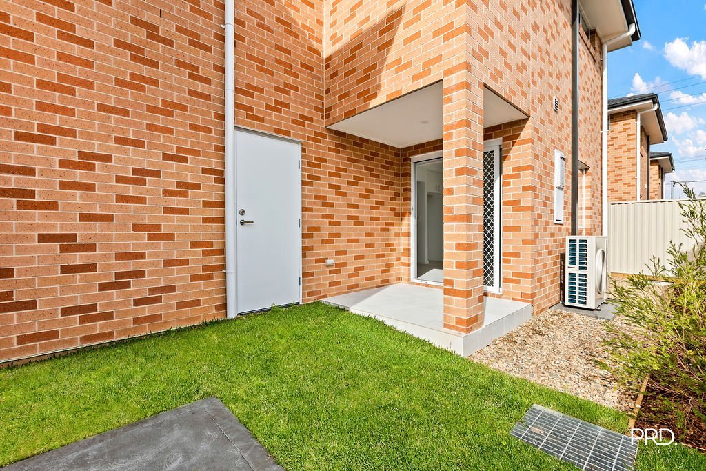 5/75 Great Western Hwy  Kingswood 13