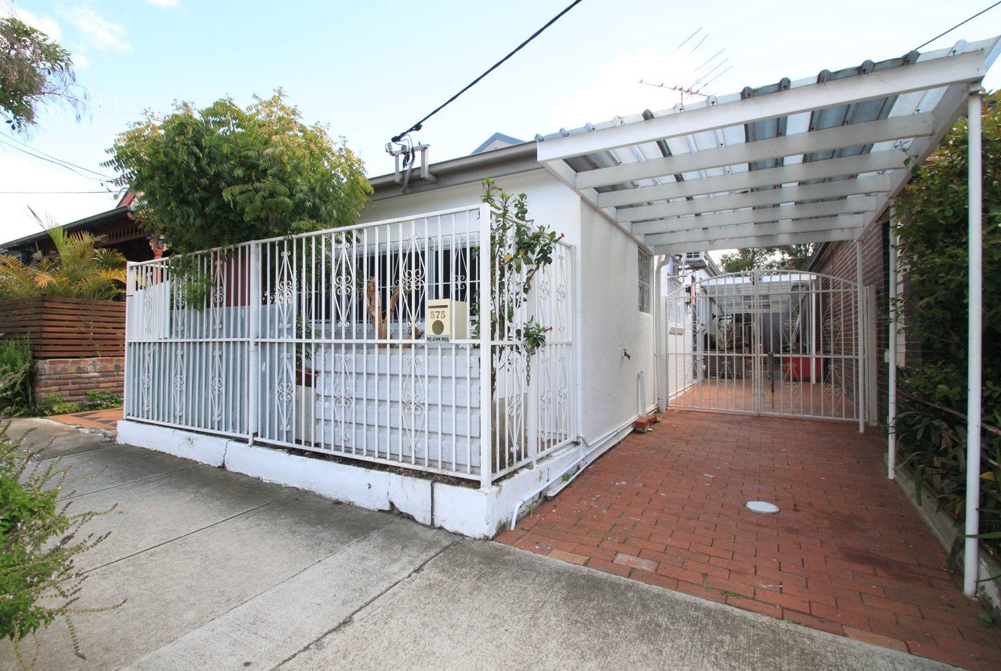 575 New Canterbury Road DULWICH HILL 5