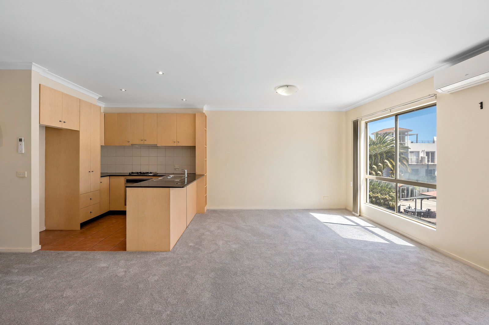 Gallery: 57/5 Thompson Road