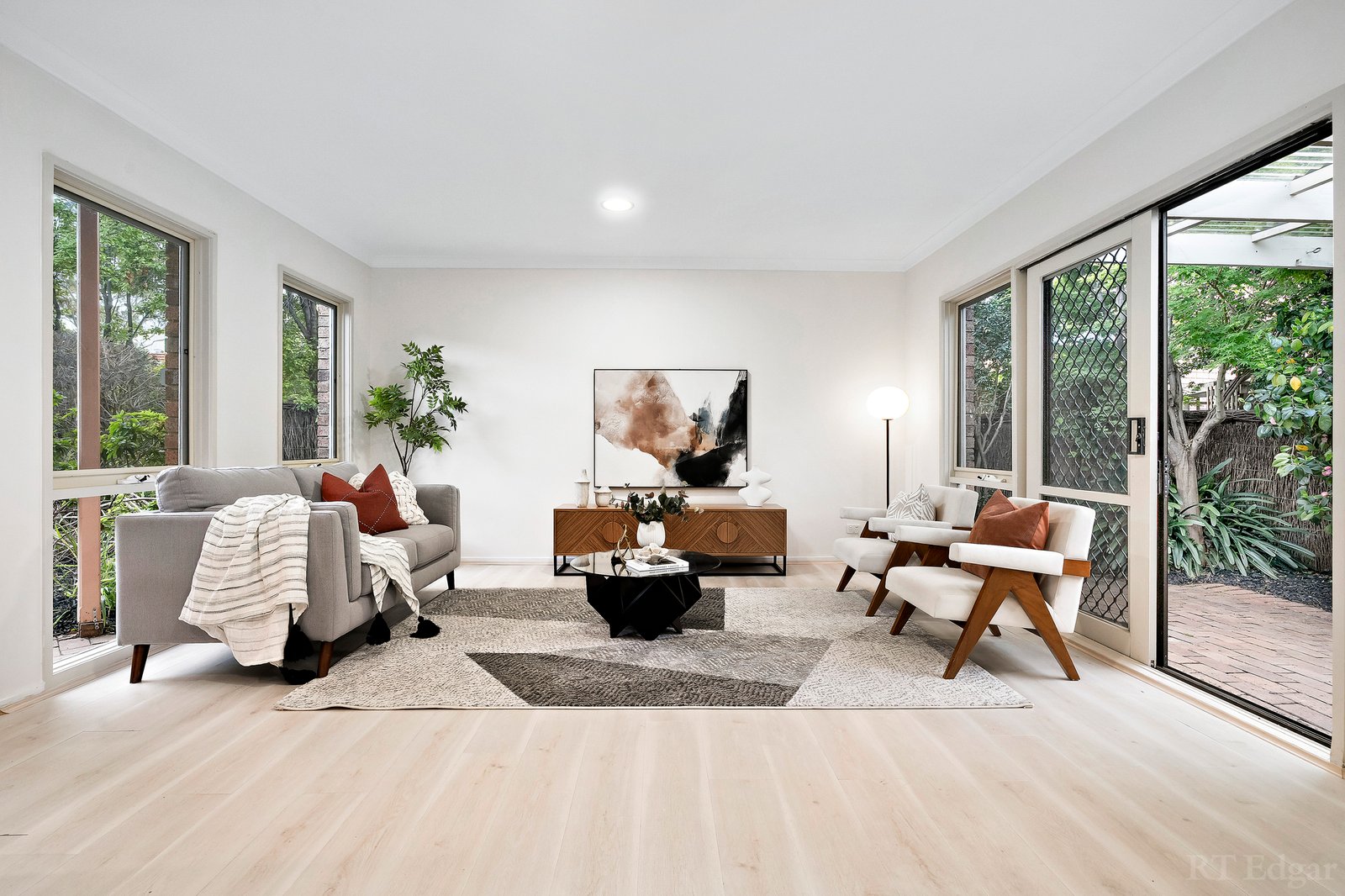 Real Estate and Property in 5/751 Elgar Road, Doncaster, VIC