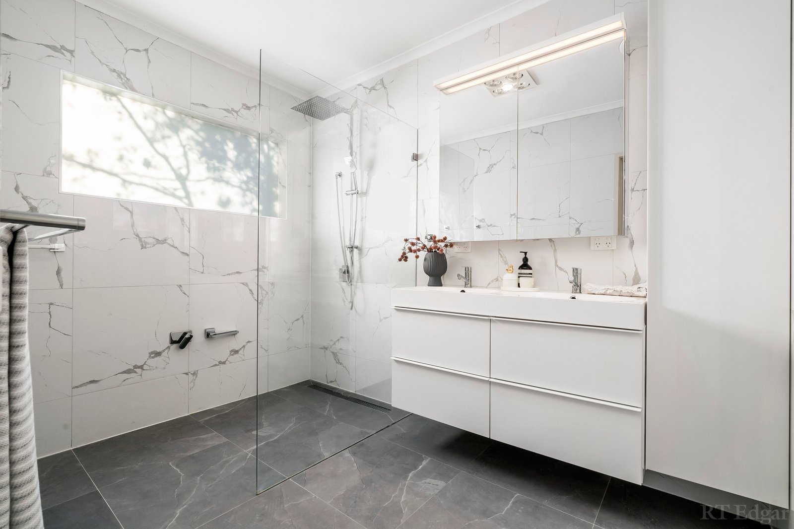 Real Estate and Property in 5/751 Elgar Road, Doncaster, VIC