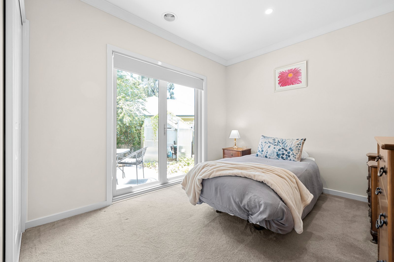 Real Estate and Property in 5/76 Barry Street, Romsey, VIC