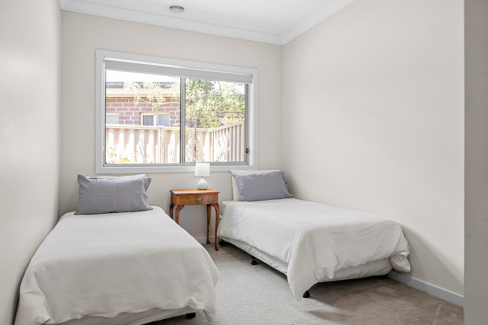 Real Estate and Property in 5/76 Barry Street, Romsey, VIC