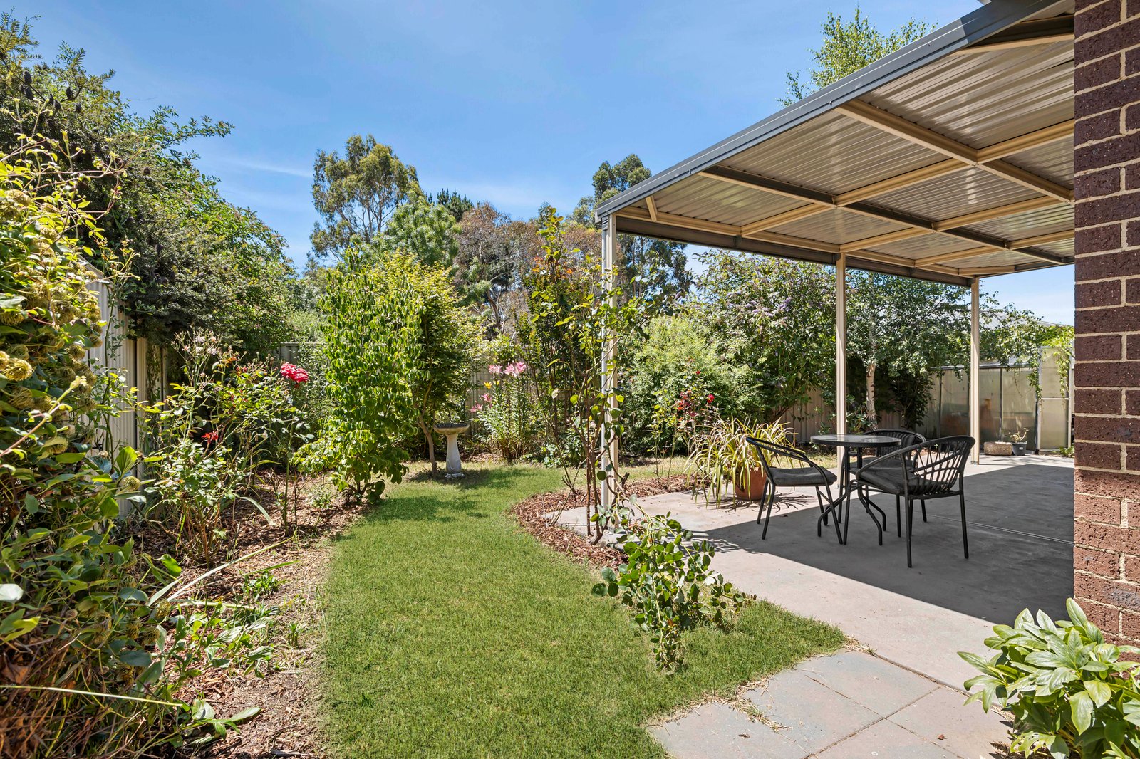 Real Estate and Property in 5/76 Barry Street, Romsey, VIC