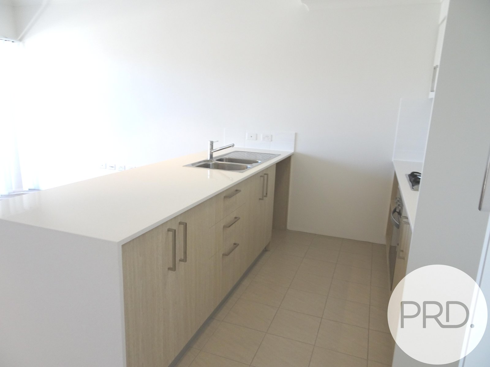 57/7 Durnin Ave  BEELIAR 2