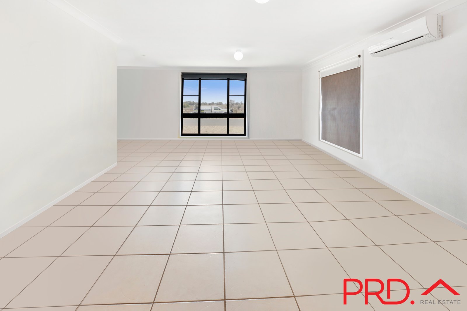 58 & 58a Marathon Street TAMWORTH 9