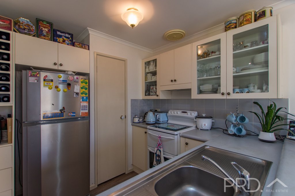 58-60 Gundagai Street ADELONG 2