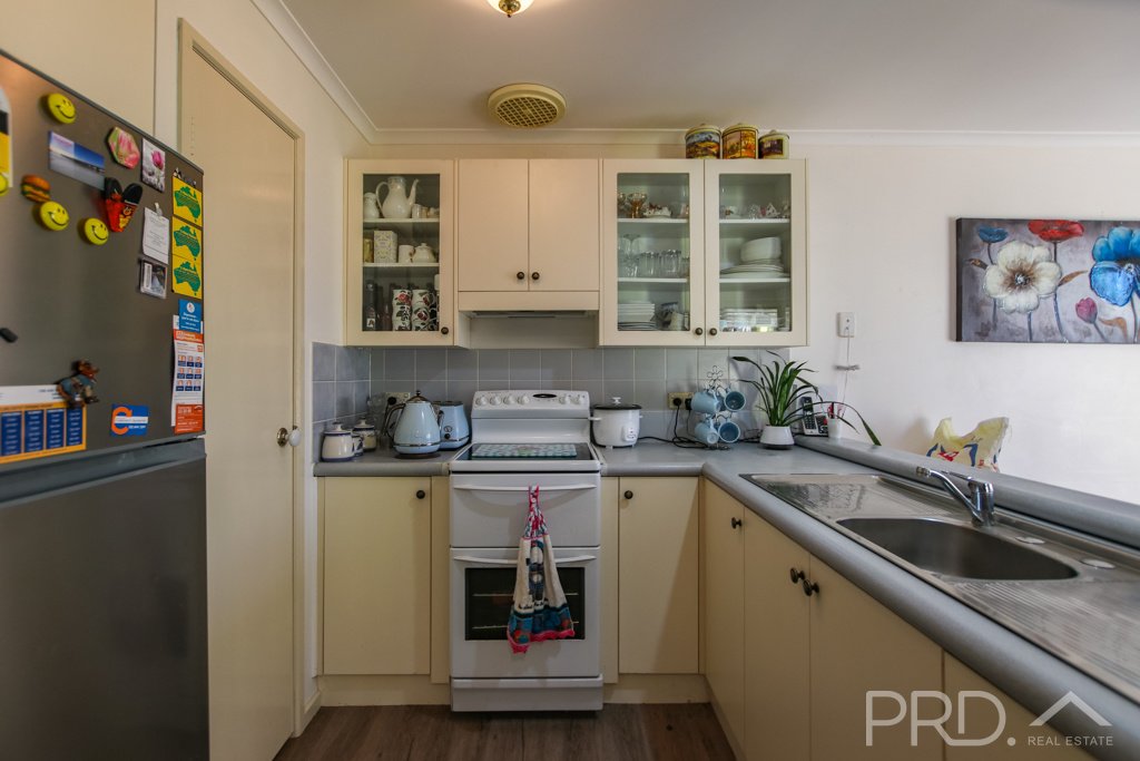 58-60 Gundagai Street ADELONG 3