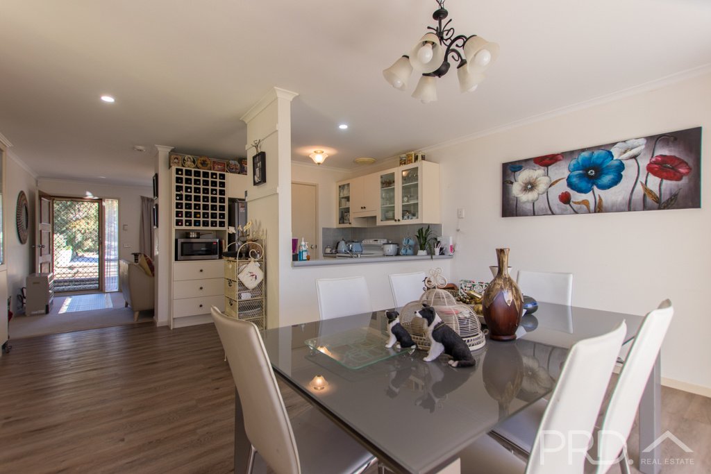 58-60 Gundagai Street ADELONG 4