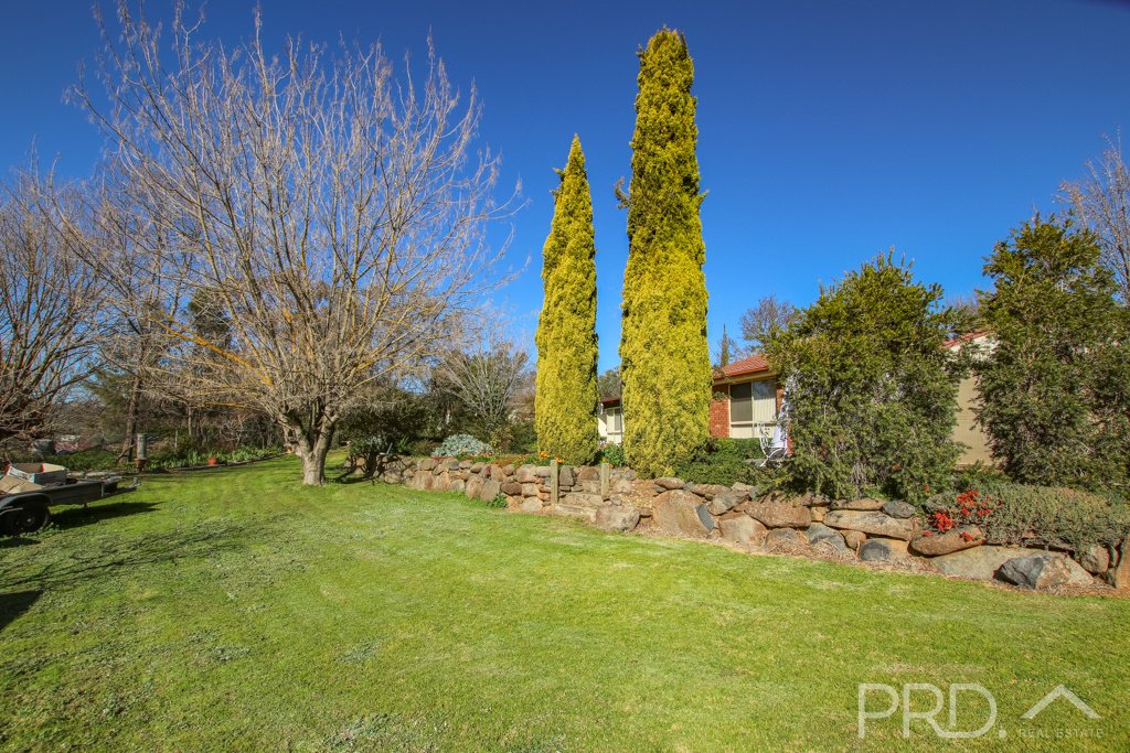 58-60 Gundagai Street ADELONG 15