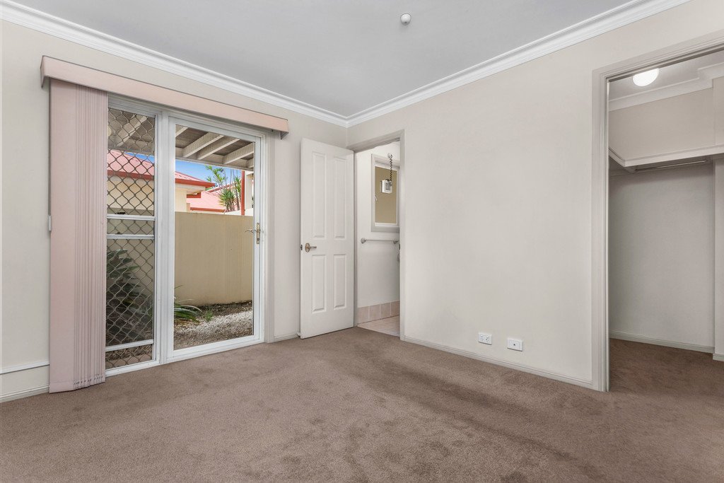 5/8 Aden Terrace ALBION 8