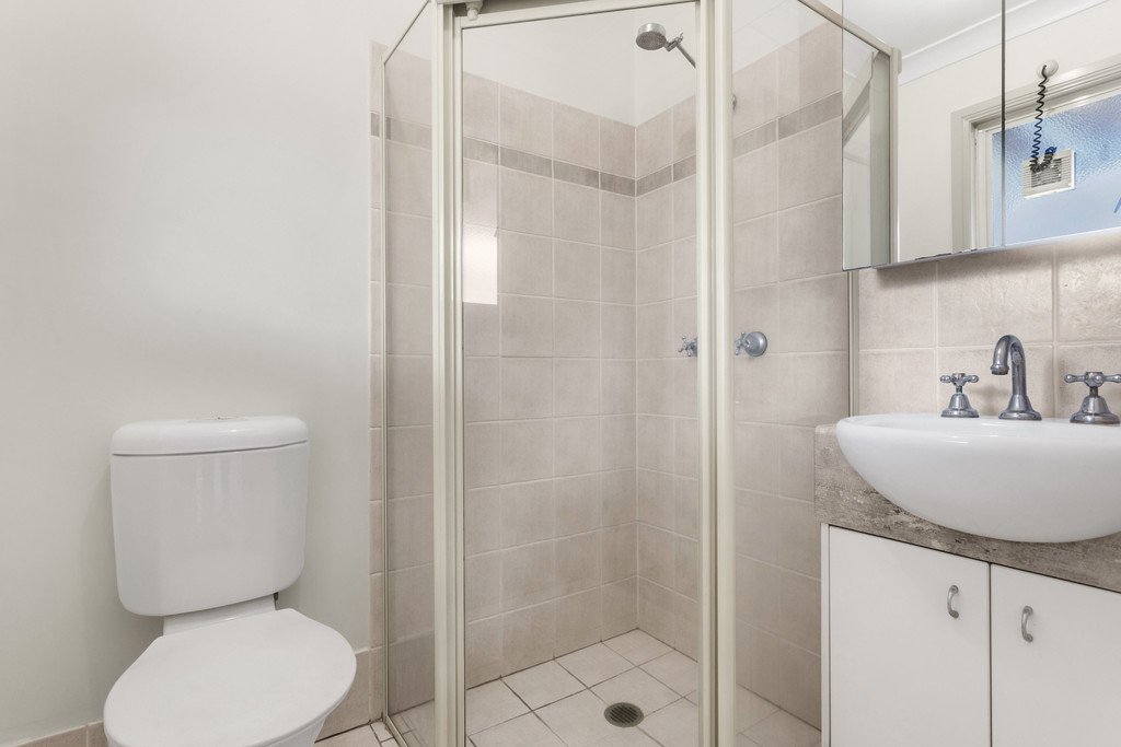 5/8 Aden Terrace ALBION 9