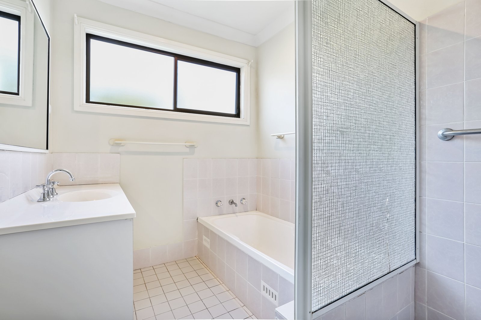 58 Angophora Crescent KANAHOOKA 5